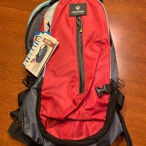 Red Hydration Backpack NWT 2L Capacity